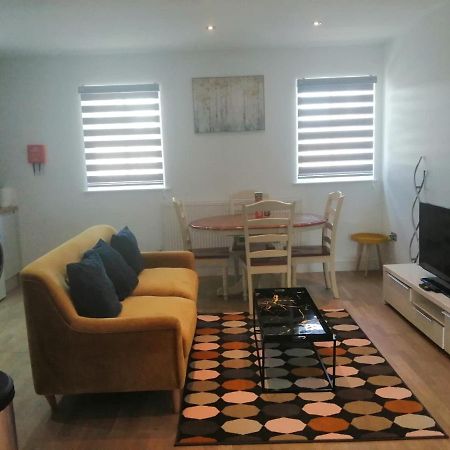 Apartment No 8 - Stay In Style In The Heart Of The Cathedral City. Truro Kültér fotó