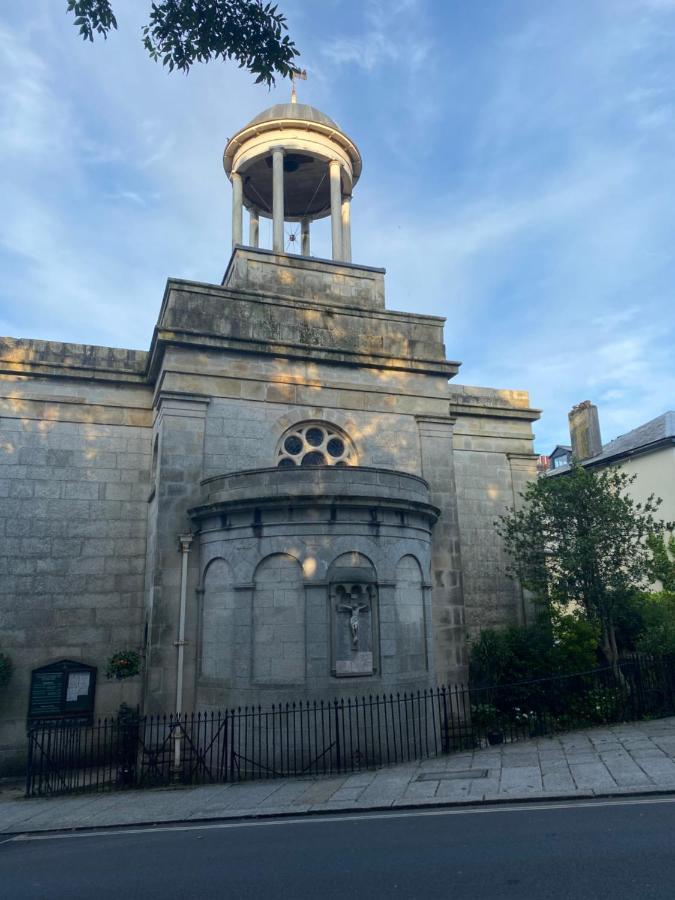 Apartment No 8 - Stay In Style In The Heart Of The Cathedral City. Truro Kültér fotó