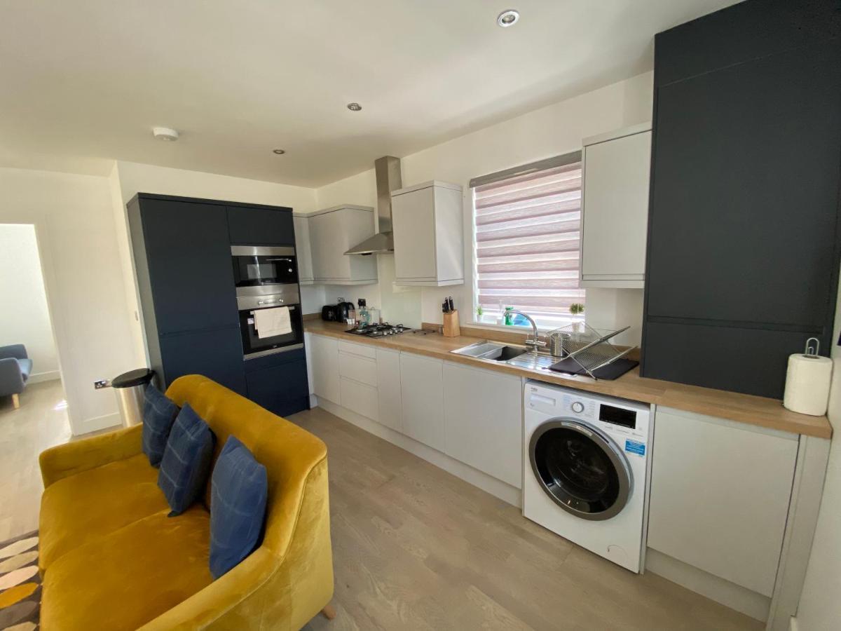 Apartment No 8 - Stay In Style In The Heart Of The Cathedral City. Truro Kültér fotó